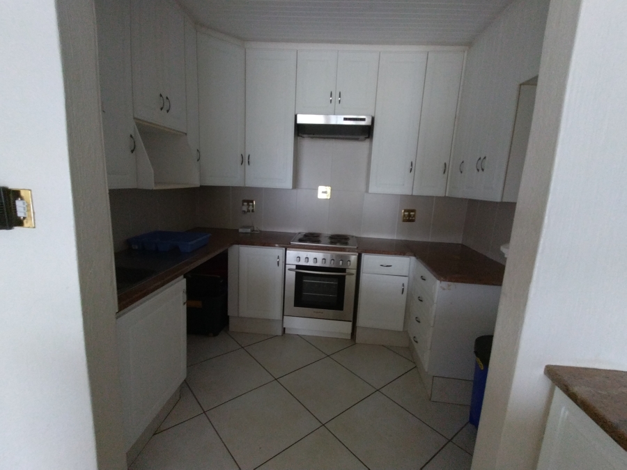 3 Bedroom Property for Sale in Kosmos North West